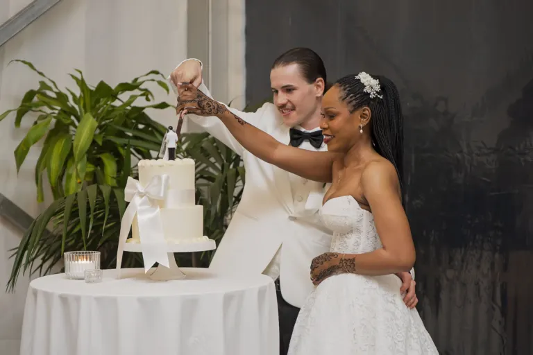Weddings at the Grand View Hotel by Elope Brisbane15